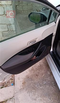 تۆیۆتا کۆرۆلا